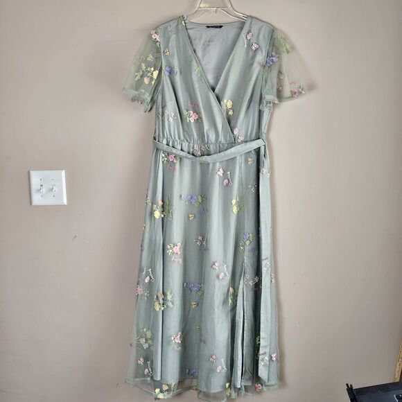 Bloomchic Floral Embroidered Size 12 Green Spring Wedding Bridesmaid Pockets - Picture 2 of 16